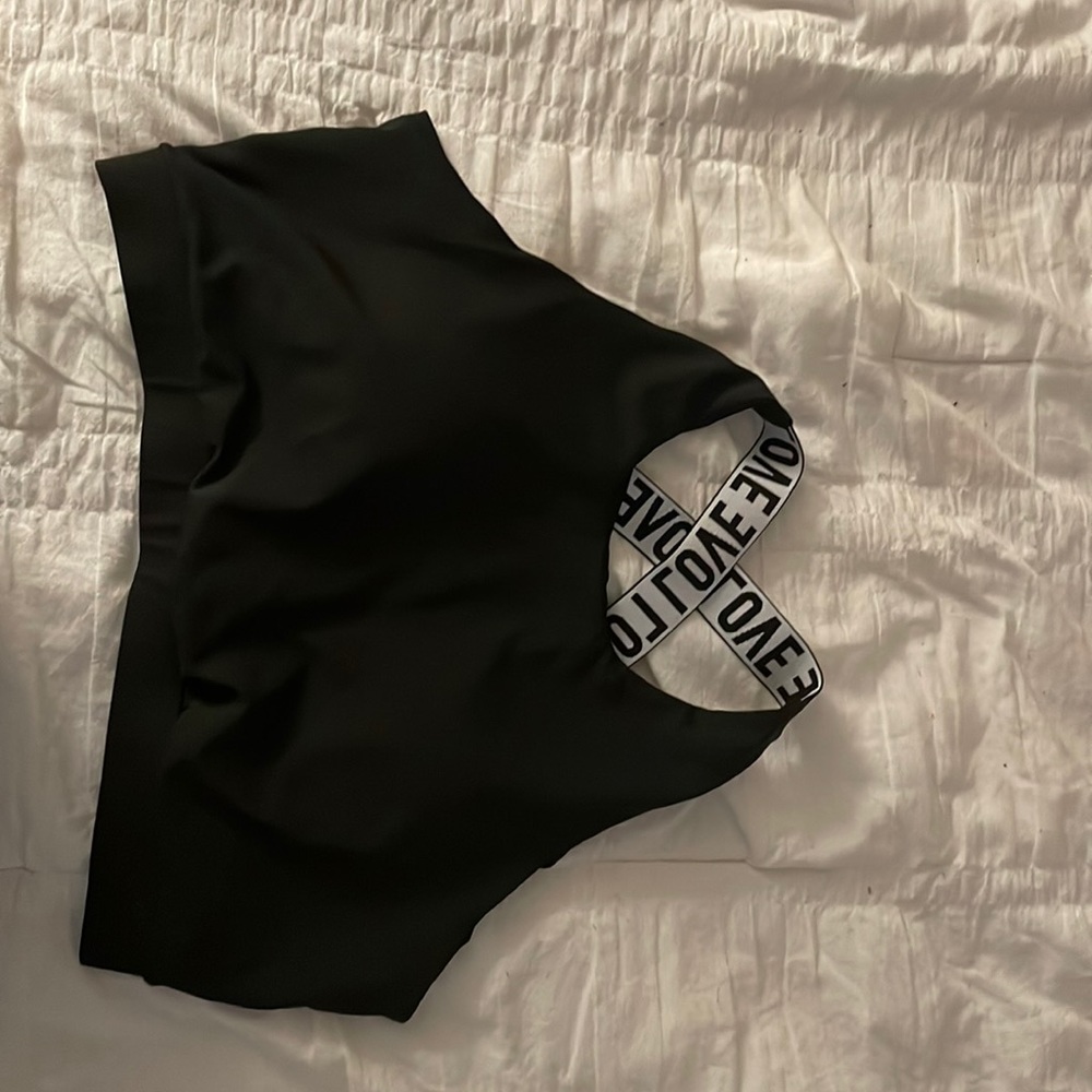I am selling this because it doesn’t fit me no more and not my style. - Picture 1 of 4